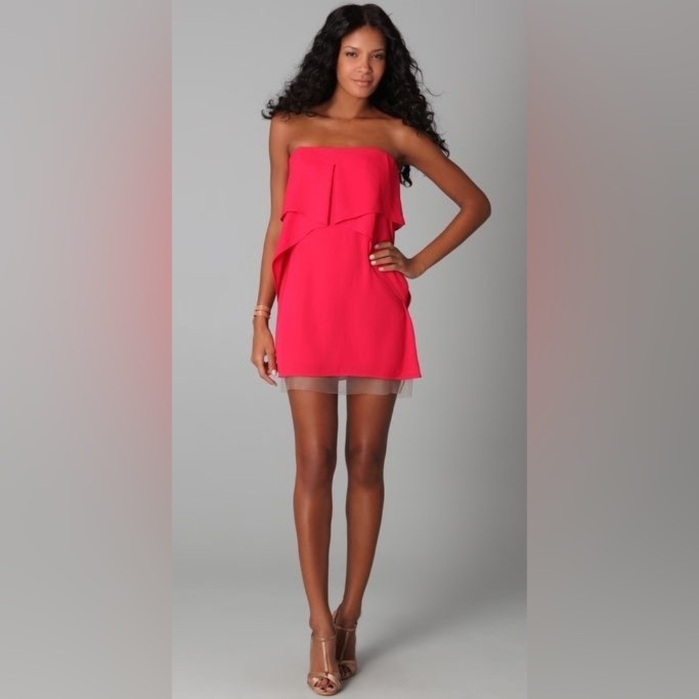 NWT BCBGMaxAzria Runway “Fei Fei” Strapless Cocktail Dress – Size 8